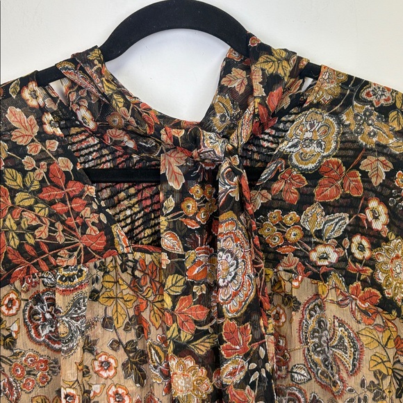 Zara Basic Sheer Floral Blouse with Tie detail in back/ Size small - Picture 10 of 11